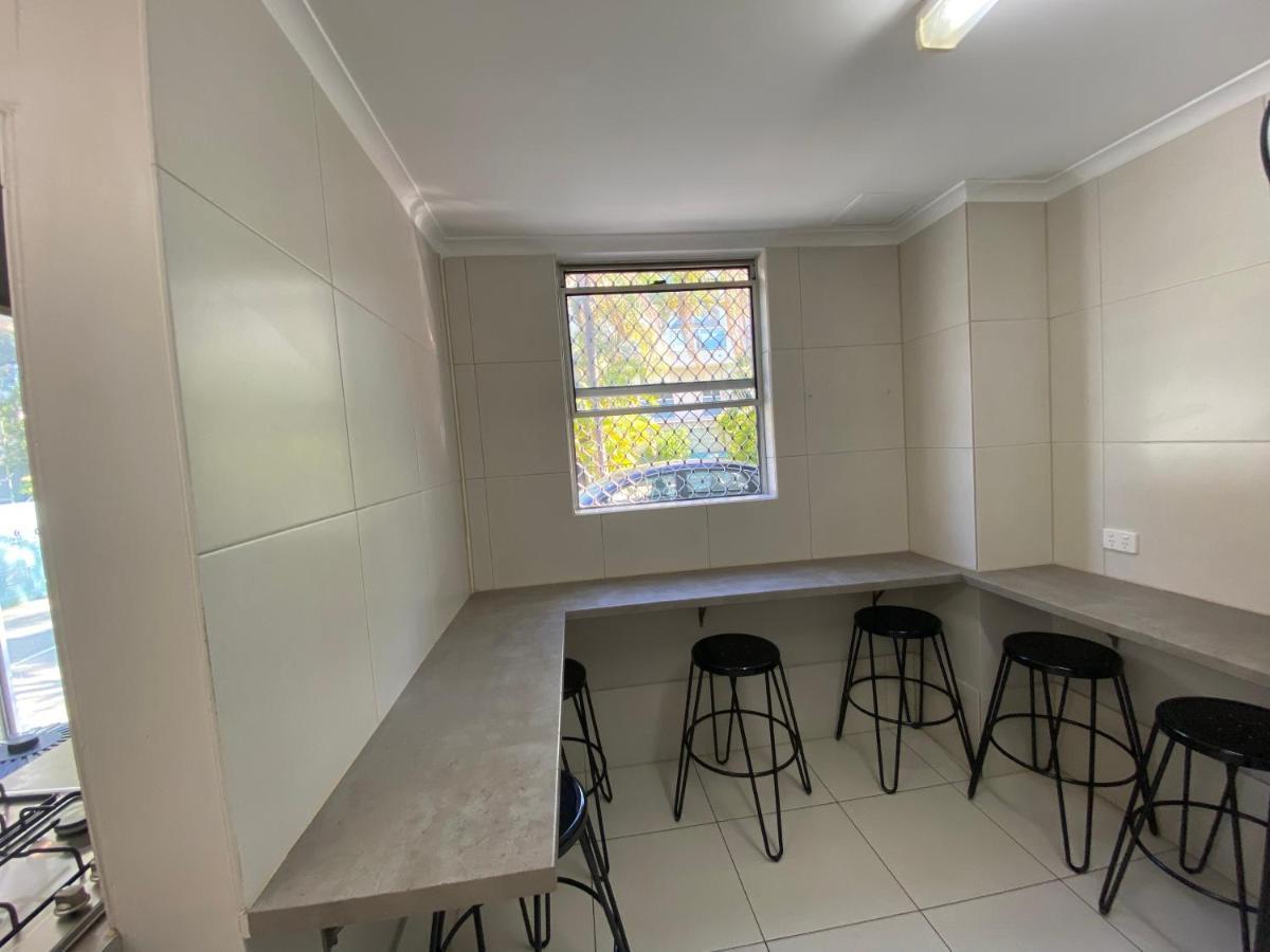 Homely Inn Hostel Gold Coast Exterior foto